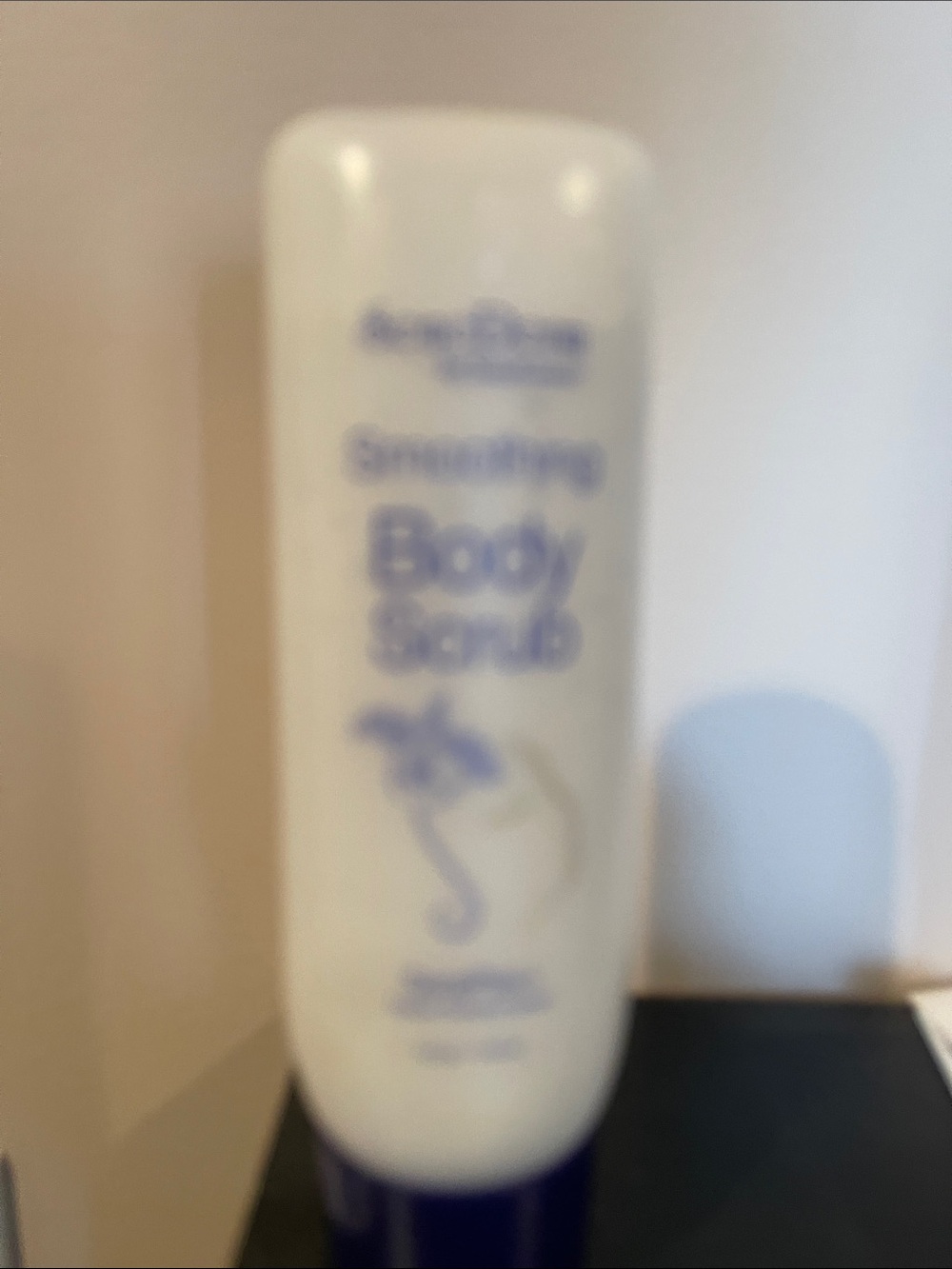 SeneGence White & Blue Smoothing Body Scrub